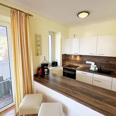 Haus Holstein Whg 15 Mit Balkon Appartement *